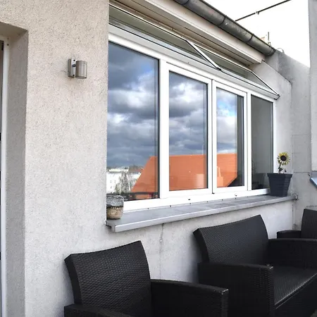City-dach-apartment Mit Loggia - Balkon - Kamin * Chociebuż
