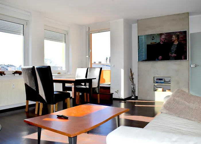 Apartment City-dach-apartment Mit Loggia - Balkon - Kamin Cottbus