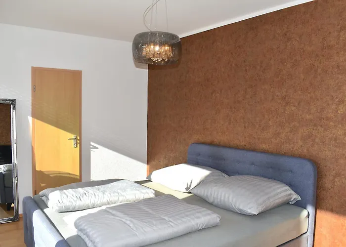 City-dach-apartment Mit Loggia - Balkon - Kamin דירה *